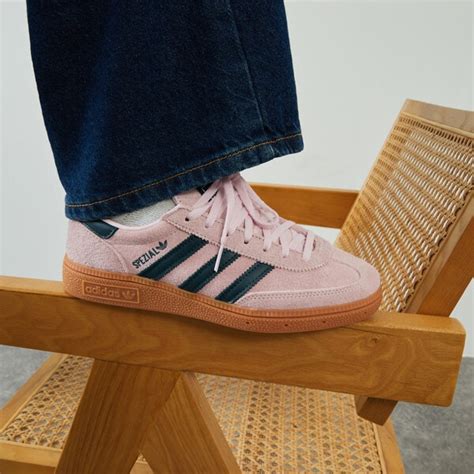 femme spezial adidas